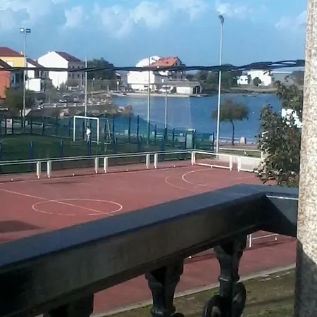 Apartamento En Terra Do Porto Con Vistas O Grove Exterior photo
